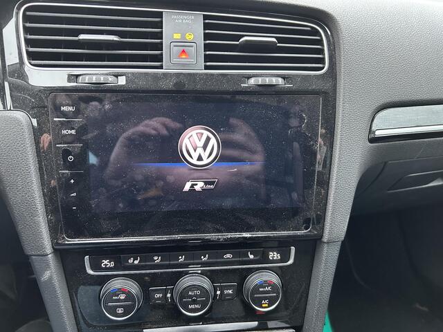 Volkswagen GOLF 1.4 TSI Highline Business R