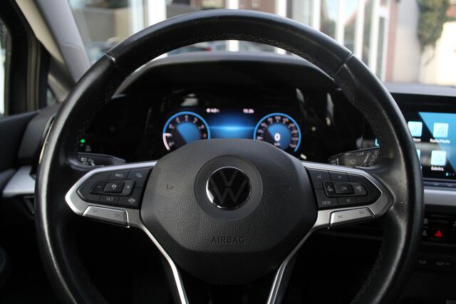 Volkswagen GOLF Variant 1.0 TSI Life//Navi//Trekhaak!!