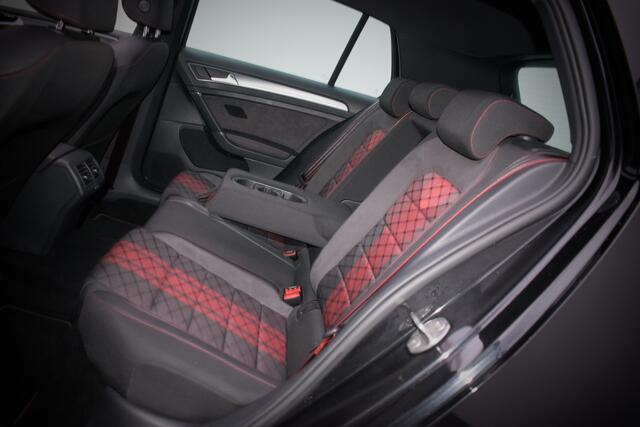 Volkswagen GOLF 2.0GTI Dsg TCR PANO | DIGIDASH | LED | NAVI | APP CONNECT | CAMERA | ADAPTIVE CRUISE | KEYLESS