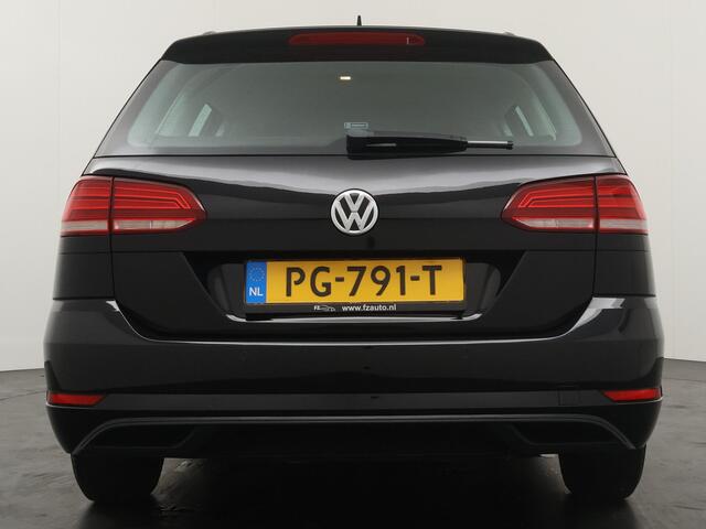 Volkswagen GOLF Variant 1.0 TSI Trendline - Navigatie - Climate Control - Apple Carplay / Android Auto