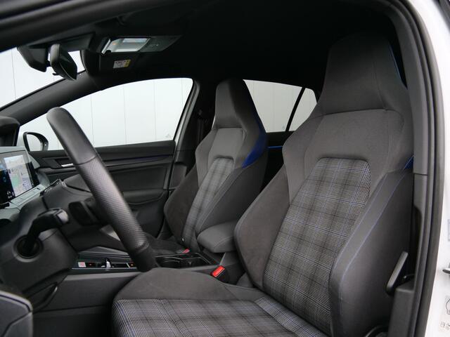Volkswagen GOLF 1.4 eHybrid 204pk GTE Automaat Stoelverwarming / Apple Carplay / Adapative cruise