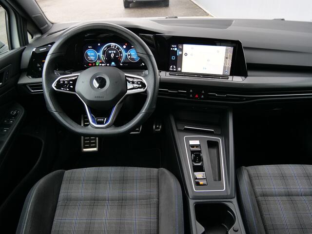 Volkswagen GOLF 1.4 eHybrid 204pk GTE Automaat Stoelverwarming / Apple Carplay / Adapative cruise