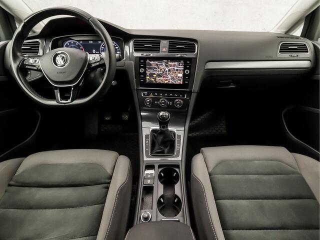 Volkswagen GOLF 1.4 TSI Highline Business R (VIRTUAL COCKPIT, APPLE CARPLAY, GROOT NAVI, LED KOPLAMPEN, ALCANTARA, SPORTSTOELEN, STOELVERWARMING, PARKEERSENSOREN, NIEUWE APK, NIEUWSTAAT)