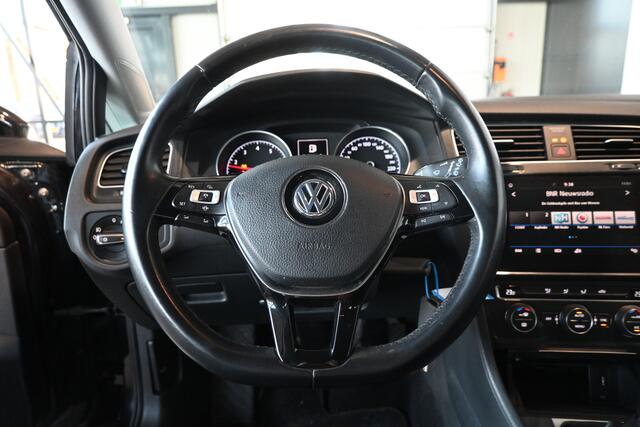 Volkswagen GOLF Variant 1.0 TSI Comfortline Clima Navigatie LED Trekhaak Rijklaarprijs Inruil Mogelijk!