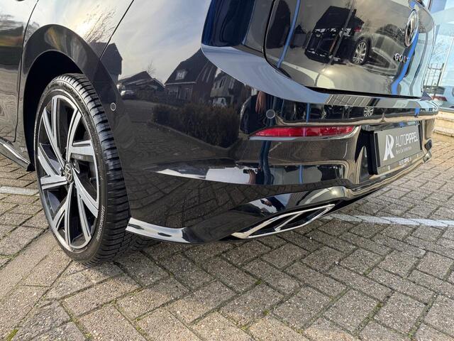 Volkswagen GOLF 1.5 eTSI R-Line | 150PK | DSG | Panoramadak, El. Trekhaak | Navi | LMW 18" | 1e eig. | IQ light |mooi!
