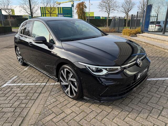 Volkswagen GOLF 1.5 eTSI R-Line | 150PK | DSG | Panoramadak, El. Trekhaak | Navi | LMW 18" | 1e eig. | IQ light |mooi!