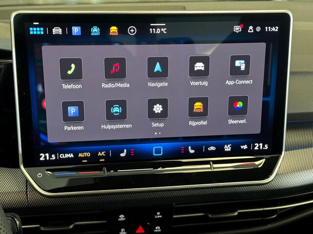 Volkswagen GOLF 1.5 eTSI 150pk DSG R-Line Edition | Matrix-LED | Dodehoeksensoren | Stoelverwarming