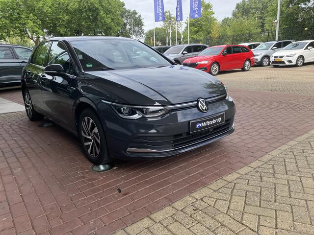 Volkswagen GOLF 1.4 eHybrid 204pk DSG Style / LED Matrix / Elek Verstelbare Bestuurdersstoel Met Memory / Stuur & Stoelverwarming / Navigatie / 16" LMV