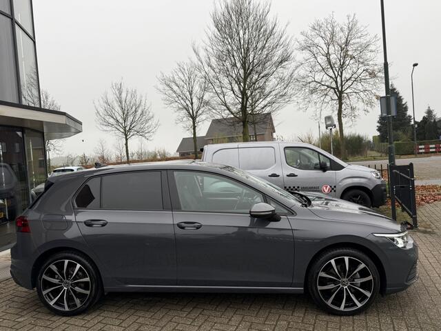 Volkswagen GOLF 1.0 eTSI Life Business | Trekhaak