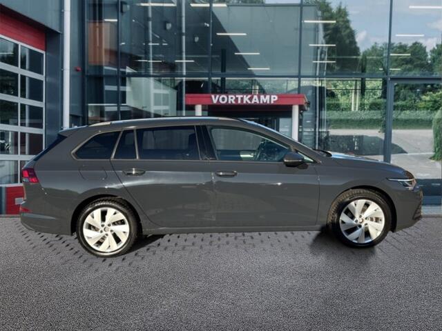 Volkswagen GOLF 1.5 eTSI DSG LIFE PANO-DAK/ACC/PDC/CARPLAY/STOEL-STUURVERW