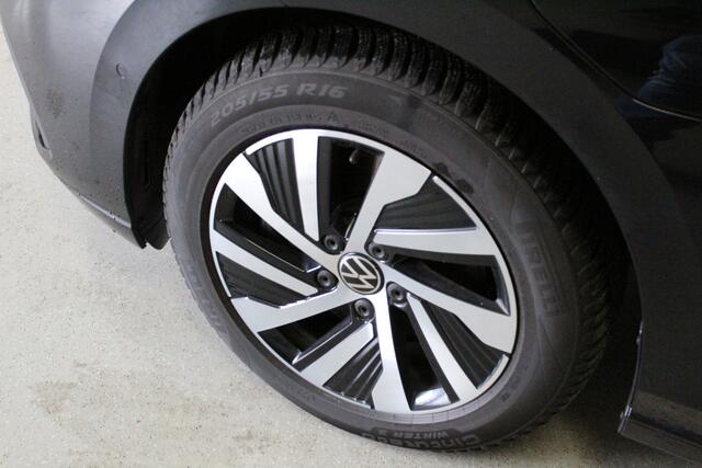 Volkswagen GOLF 1.4 eHybrid Style | WEGKL-TRHAAK | ACC | DAB-RADIO | CAMERA | CARPLAY | KEYLESS | LED |