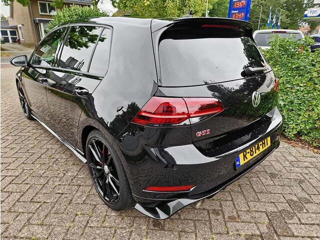 Volkswagen GOLF 2.0 TSI GTI TCR