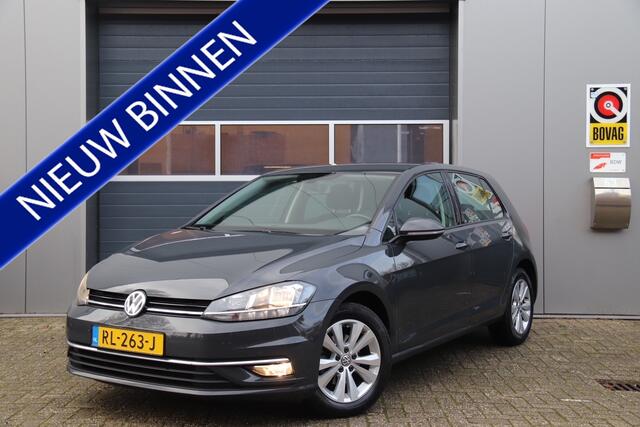 Volkswagen GOLF 1.0 TSI Comfortline, Adaptive Cruise, Carplay, Navi