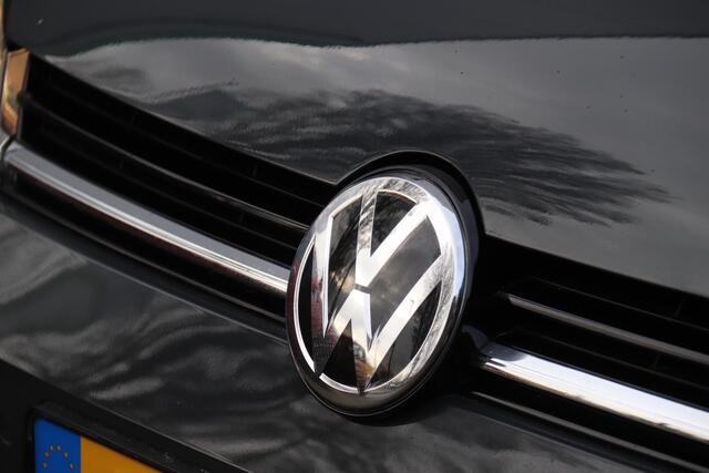 Volkswagen GOLF 1.0 TSI Comfortline, Adaptive Cruise, Carplay, Navi