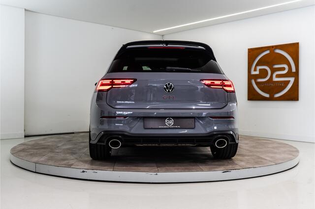 Volkswagen GOLF 2.0 TSI GTI Clubsport 301 PK | IQ | Pano | Sfeer | Harman | Leder | BOMVOL! 12 MND Garantie