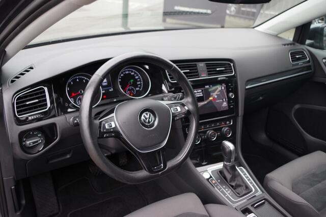 Volkswagen GOLF Variant 1.4 TSI Automaat Highline, Panoramadak, Trekhaak, Keyless, Stuur- & Stoelverwarming, Camera