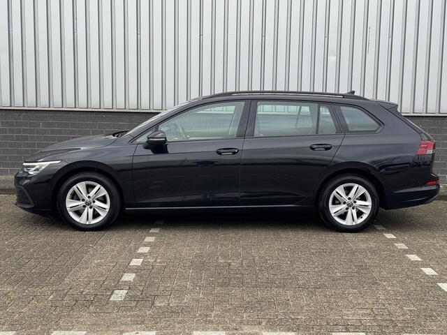 Volkswagen GOLF Variant 1.0 eTSI Life Golf VIII | Automaat | Camara | Stuurverwarming | ACC | Apple CarPlay