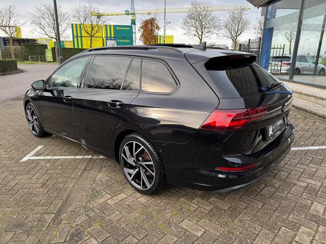 Volkswagen GOLF Variant 1.5 eTSI | DSG | Panodak | El. trekhaak | LMV 18"| ACC | LED | Mooi!