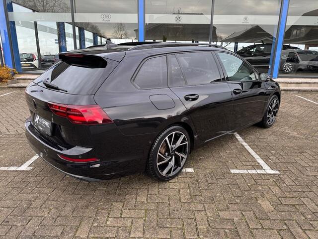 Volkswagen GOLF Variant 1.5 eTSI | DSG | Panodak | El. trekhaak | LMV 18"| ACC | LED | Mooi!