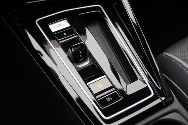 Volkswagen GOLF 1.5 eHybrid GTE 272 PK PHEV, Panoramadak, Leder, Head-Up, Stoelkoeling -Verwarming, Memory