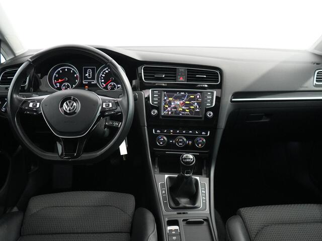 Volkswagen GOLF 1.2 TSI Connected Series R-line | Pano | ACC |Carplay |