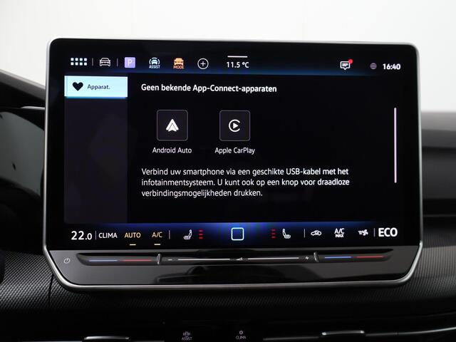 Volkswagen GOLF 8 GTE 1.5 eHybrid 200 kW / 272 PK Hatchback 6-DSG | Panoramadak | Black Style |