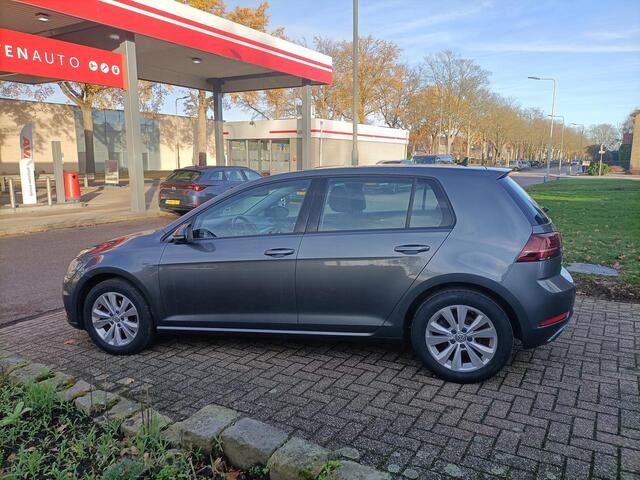 Volkswagen GOLF 1.0 TSI Comfortline Business, Navi,ad Cruise