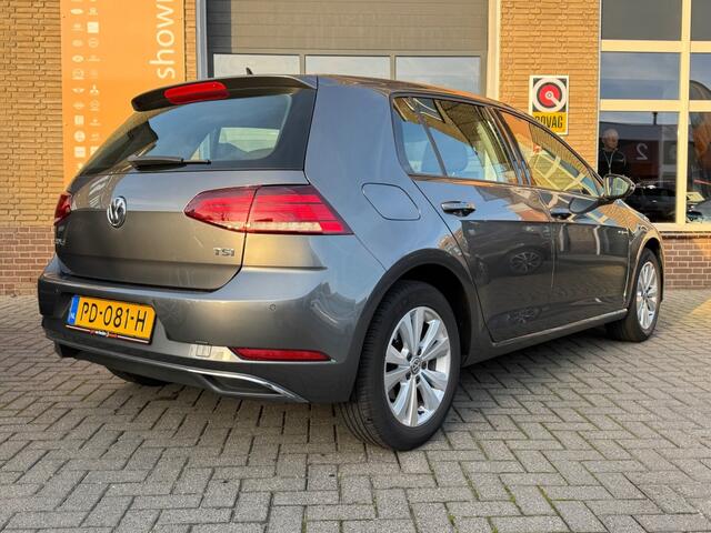 Volkswagen GOLF 1.0 TSI COMFORTLINE 5-DEURS NAVI/ACC-CRUISE/CARPLAY/LMV/PDC/NL-AUTO