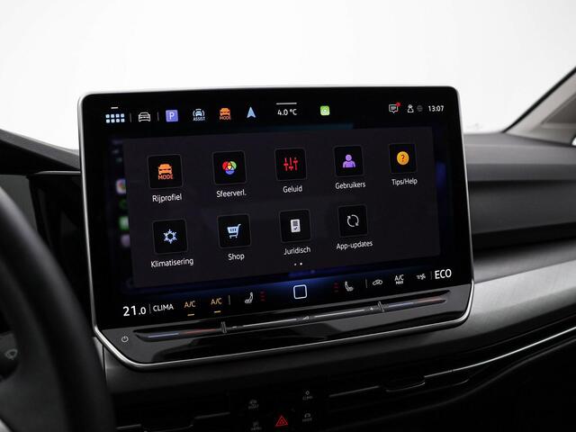 Volkswagen GOLF 1.5 eHybrid 204pk DSG Life Edition · Camera · Apple/Android Car Play · P-Sensoren · Keyless · 18'' Inch · Garantie t/m 19-05-2029 of 100.000km