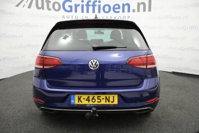 Volkswagen GOLF 1.5 TSI Highline nette automaat met trekhaak