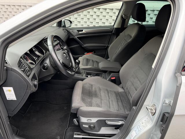 Volkswagen GOLF 1.0 TSI Comfortline Business Navigatie Carplay