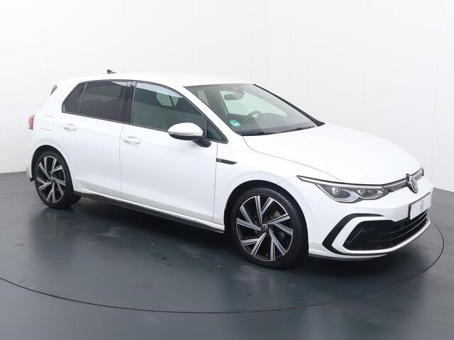 Volkswagen GOLF 1.5 eTSI R-Line | 150 PK | Automaat | Multifunctioneel stuurwiel | Stoelverwarming | Achteruitrij camera |