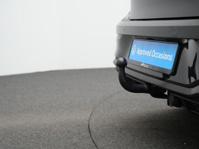 Volkswagen GOLF 2.0 TSI 300 pk DSG GTI Clubsport | Panoramadak | Adaptief sportonderstel | Harman/Kardon | Head-up display | IQ Light