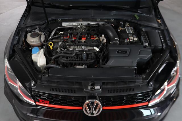 Volkswagen GOLF 7.5 GTI TCR Performance 460 PK Tuning Stage 3, Milltek, Panoramadak, ACC, Camera, Keyless,