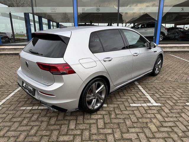 Volkswagen GOLF 1.5 eTSI R-Line 150pk | DSG | 17"LMV | ACC | LED | Camera | 1e Eig. | Mooi!