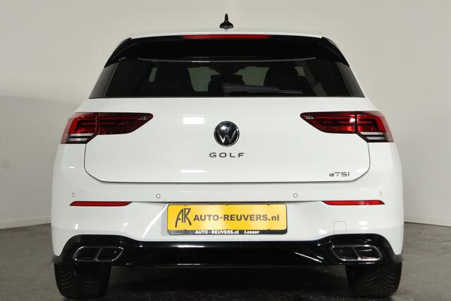 Volkswagen GOLF 1.5 eTSI R-Line / DSG / Navi / LED / Travel assist / LED / Carplay