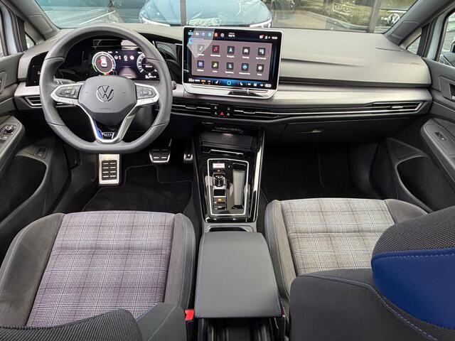 Volkswagen GOLF 1.5 eHybrid GTE 272pk | Led IQ light | Trekhaak | Head-up | Dode hoek | Camera | Rijklaar incl. verlengde garantie