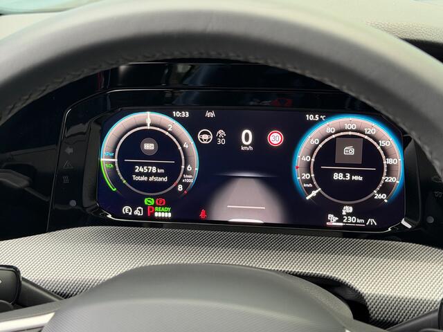 Volkswagen GOLF 1.5 eHybrid GTE 272pk | Led IQ light | Trekhaak | Head-up | Dode hoek | Camera | Rijklaar incl. verlengde garantie
