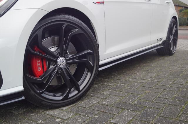 Volkswagen GOLF GTI TCR 2.0 TSI (290pk) DSG Akrapovic/Pano/Carbon/Navi Pro/Dynaudio