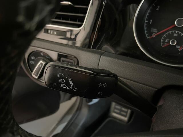Volkswagen GOLF 1.2 TSI Connected Series