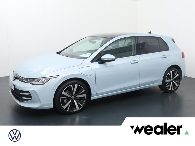 Volkswagen GOLF 1.5 eHybrid Life Edition | 204 PK | SoH100% | Automaat | Multifunctioneel stuurwiel | Cruisecontrol | Achteruitrij camera