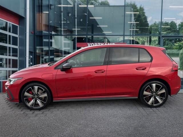 Volkswagen GOLF 1.4 TSI GTE LEDER/TREKHAAK/IQ-LIGHTS/CAMERA/STOEL-VENTILATIE