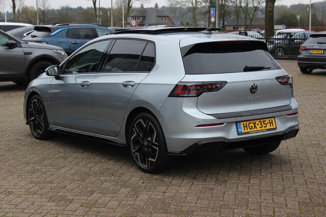 Volkswagen GOLF 1.5 eTSI R-Line Edition / Trekhaak / Panoramadak / 360Camera / Keyless / Matrix LED / 18'' / CarPlay / Stoelverwarming / DAB / ACC