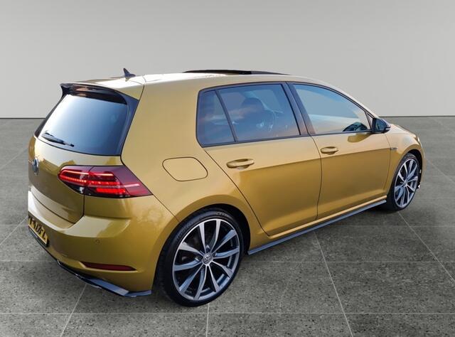 Volkswagen GOLF 1.5 TSI Highline R-Line Nieuwstaat