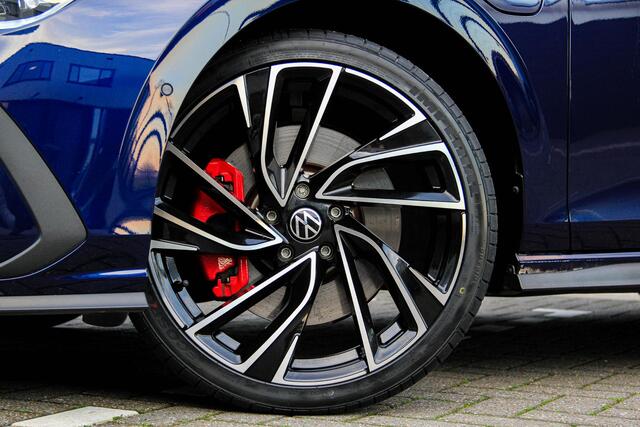 Volkswagen GOLF 1.4 eHybrid GTE Panorama dak | IQ Lights | Head up | 19' adelaide | Vol in opties! | Atlantic blue