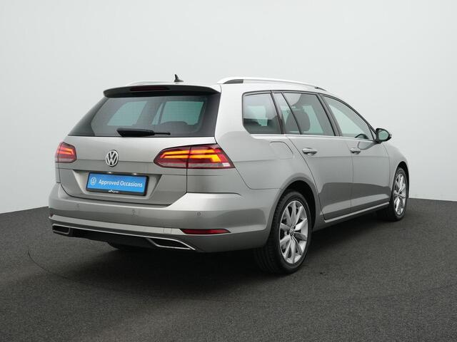 Volkswagen GOLF Variant 1.5 TSI 150 pk DSG Highline | Panoramadak | Achteruitrijcamera | Stoelverwarming | Adaptive Cruise | Navigatie