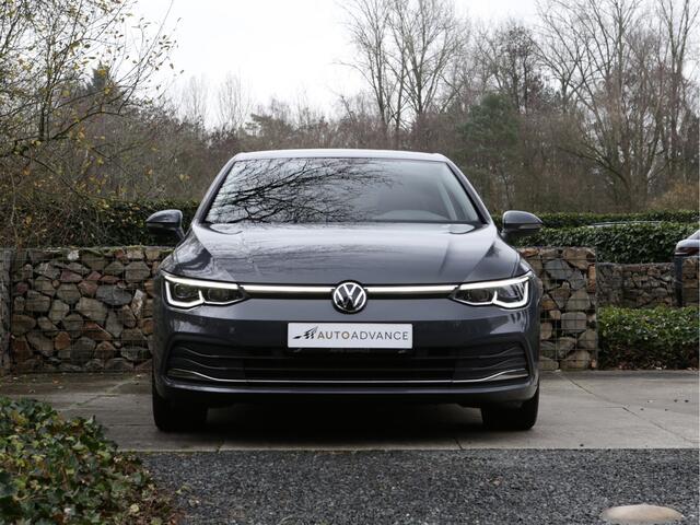 Volkswagen GOLF 1.5 eTSI Style