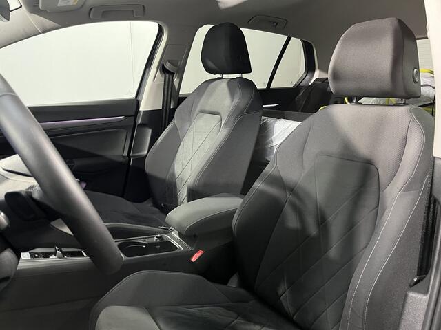 Volkswagen GOLF 1.4 eHybrid Style / AUTOMAAT/ PANO/ TREKHAAK/ STUUR+STOEL VERWARM./ DIGITAL DASH/ PARK.SENSOR.V+A/ CAMERA/ MEMORY-SEAT/ ACC/ DODE HOEK/ APP-CONNECT/ KEYLESS/ RIJ-MODI/ DAB/ NAVI/ LED/ ISOFIX/ 18'' LMV