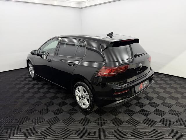 Volkswagen GOLF 1.5 TSI Life Edition Clima, Apple carplay, Parkeersensoren, Stoelverwarming, Sfeerverlichting, Led, Keyless start, 2 jaar garantie