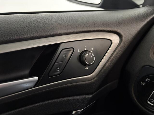 Volkswagen GOLF 1.0 TSI Comfortline. Carplay. Clima!